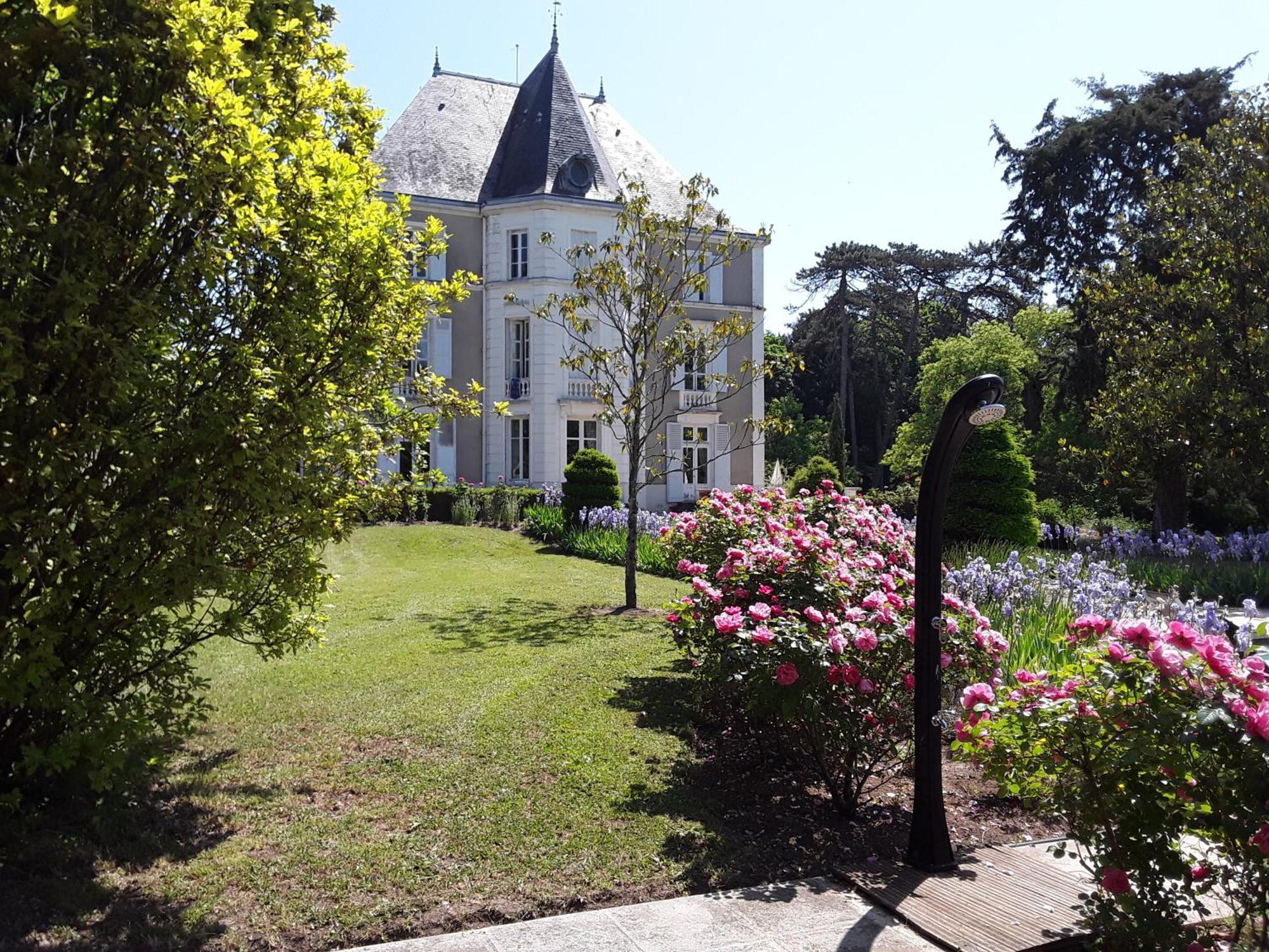 Château de Prety - Maison d'Hôtes Exterior foto