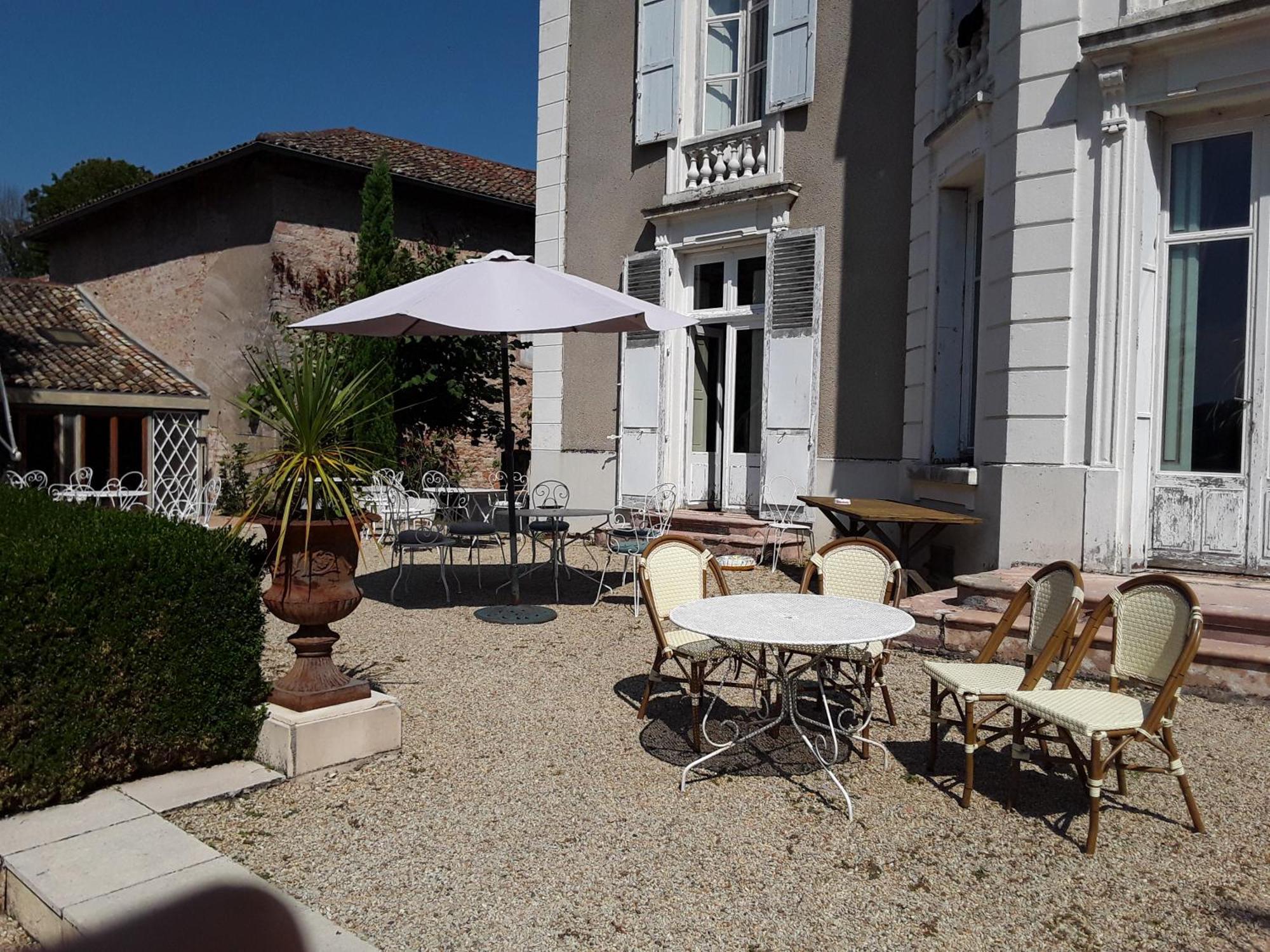 Château de Prety - Maison d'Hôtes Exterior foto