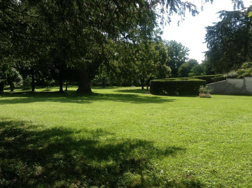 Château de Prety - Maison d'Hôtes Exterior foto